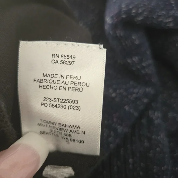 Men's Tommy Bahama Shawl Neck Sweater - Picture 6 of 6